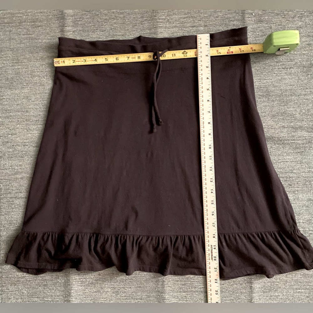 Navy Blue Adjustable Draw String Waist, Ruffle Bottom Skirt.  Super comfy!